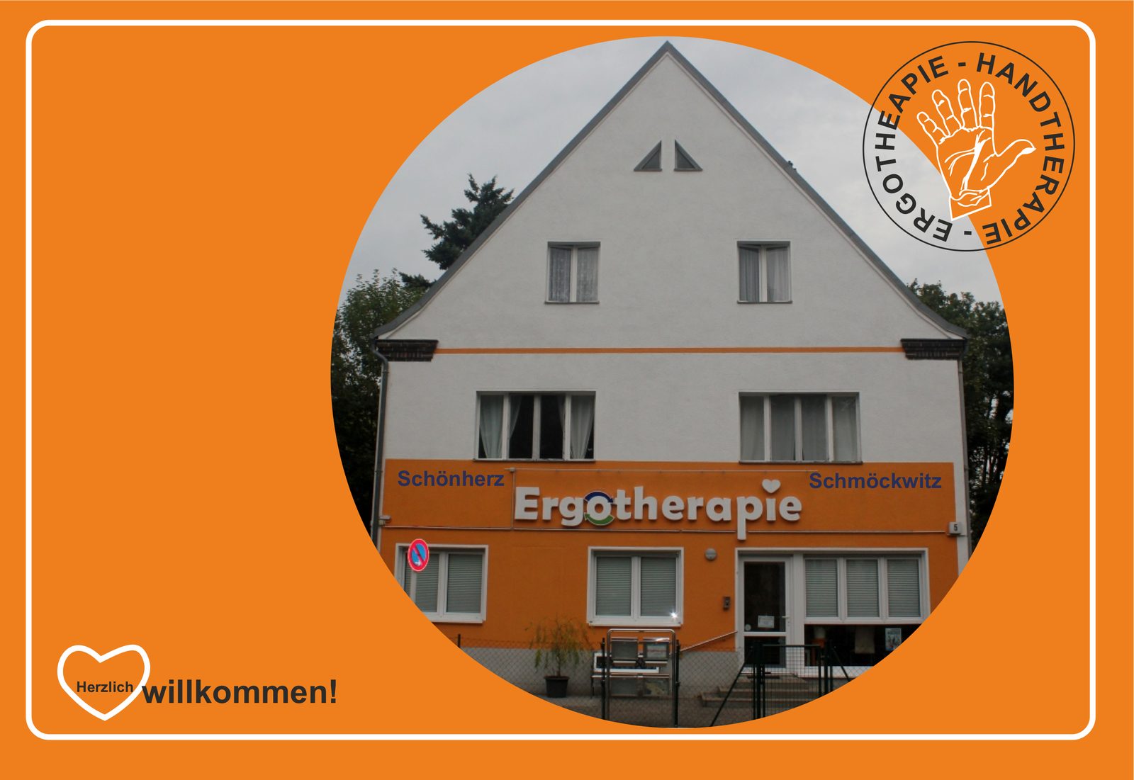 Das frühere Praxishaus in Berlin Alt-Schmöckwitz mit orangem Schriftzug Ergotherapie